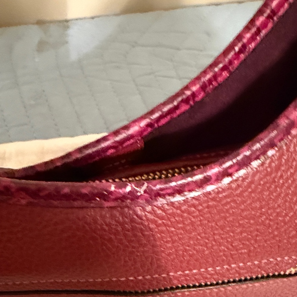 Coach Burgundy Pebbled Leather Shoulder Bag with Gold Hardware - Picture 2 of 10